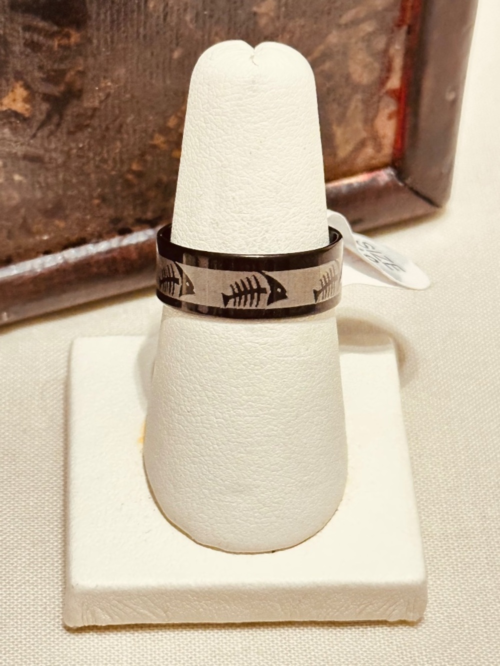 Stainless Steel Ring Fish Skeleton Fishbone Black Band Size 8.25 NWT Unisex Men